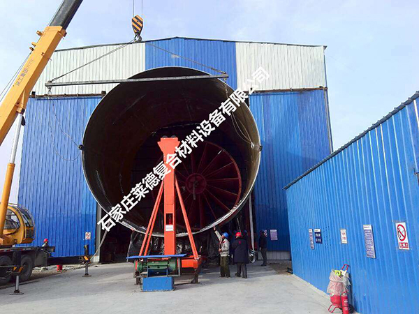 煙道纏繞機(jī)